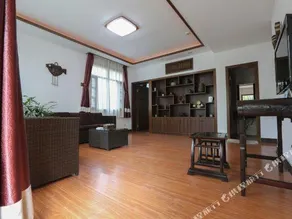 Wolong Riverside Manor - Image 3
