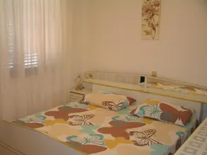 Apartment mit Grill und Terrasse | Meerblick | Strand in der Nähe - Image 1