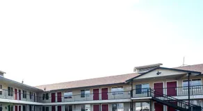 King City Motel by OYO Pasco - Image 2