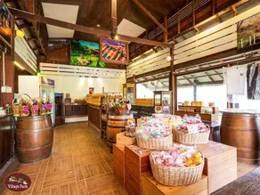 Village Farm and Winery - Image 5