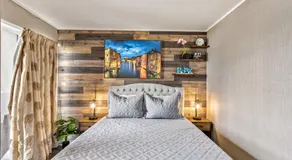 Picturesque Hotel Room with Private Balcony in Waikiki! - Image 2