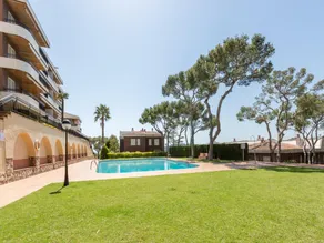 Apartment in Llafranc with Panoramic Sea Views - Image 3