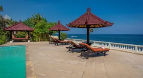 Beachfront Villa at Lovina 10P, Pool, BBQ - Image 5