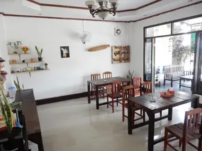 Vang Vieng Camellia Hotel - Image 2