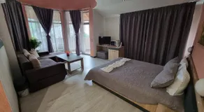 NAYS - Image 2