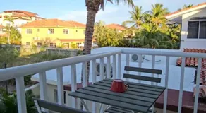 EMY HOUSE - Image 4