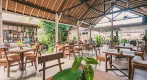 The Water Garden Hotel - Image 3