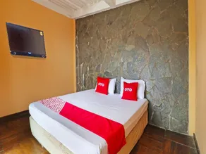 Capital O 91741 Jayagiri Hotel - Image 2