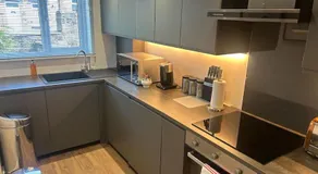 Best rated in Barnsley- apartment sleeps 4 & 5 minute walk to town centre - Image 4