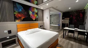 Zouk Hotel - Image 2