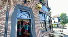 The Admiral - Image 5