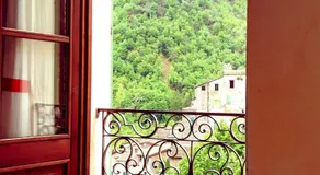 La Casa Rosa - Image 4