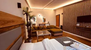 OTTO Boutique - Image 2