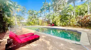 The Villas Palm Cove-PRIVATE POOL in each villa - Image 4