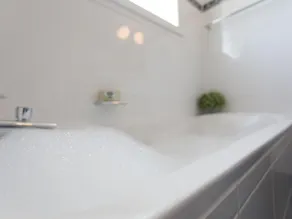 Spacious villa with private swimming pool and Jacuzzi - Image 2