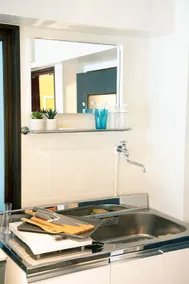 renovated in June 2025 apartment 3mins walk to station 1stop to Shinjuku 3stop to Shibuya - Image 4