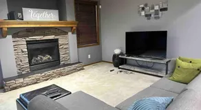 Spacious, 2-story Family-Friendly home - Image 2
