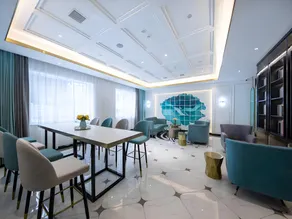 Xana Deluxe  Hotel Qingdao Beer Street Zhongshan Park - Image 3