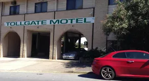 Tollgate Motel - Image 5