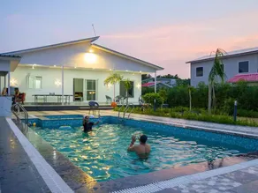 Vashisht Villa Pet-friendly 3-BHK Farmhouse With Private Pool, Garden & Bar - Image 5