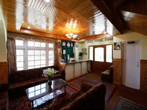 Hotel Oakwood Chail - Image 5
