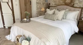 Greystone Guesthouse - Image 2
