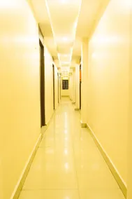 KRR Grand Inn - Image 3