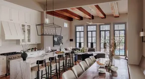 Radiant NOLA Retreat Heated Pool Spa - Image 4
