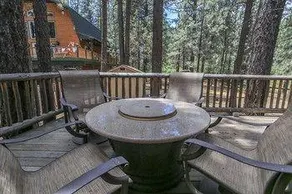 Catalina Creekside Cabin - Image 4