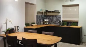 KK Apartment - Image 4