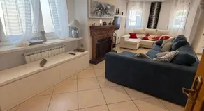 Raquel Koky - Image 2