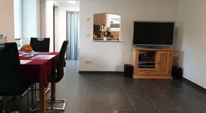 Souterrainwohnung im Grünen - Image 3