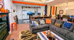 Auburn Alumni House on 20 acres - Image 3