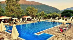 Camping Karavomilos - Image 2