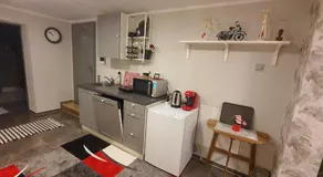 Ferienwohnung mit Innenpool 26-28 Grad, Garten, und Terasse - Image 5