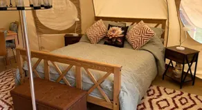 The Lily Pad Off Grid - Image 5