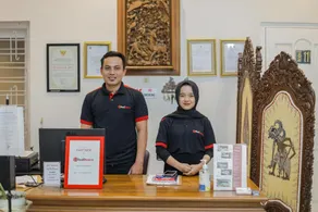 RedDoorz Plus At Swun Stay Raya Langsep - Image 5
