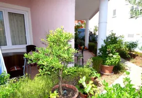 Schöne Ferienwohnung mit Grill und Terrasse | Gartenblick | Nah am Strand - Image 2