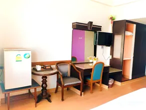 Thai Hotel - Image 5