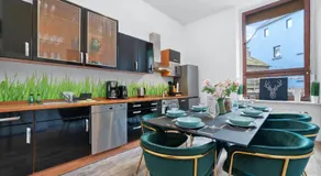 Federnest living - Wohnung für 12 Personen - 2xWC - Gruppen, Messe, Monteure, Studenten - Voll ausgestattet - 6 Betten 140x200cm hochwertig, 3 Smart-TV 55 Zoll Netflix, 1000 Mbit WLAN, voll ausgestattete Küche - Image 3