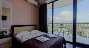 GNS Hotel - Image 2
