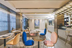 Atour X Hotel The Bund East Nanjing Road - Image 2