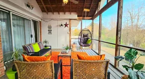 Lakefront Home with Deck Views and Screened Porch - King beds - Game Room - for HPU, Furniture Market - Image 3