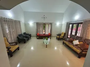 Citadel  Homely Villa ,10 Min to Station & Temple - Image 4
