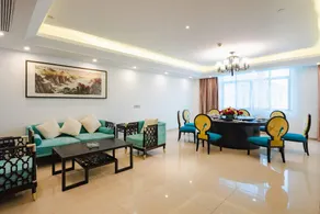 Haonianhua Business Hotel - Image 4