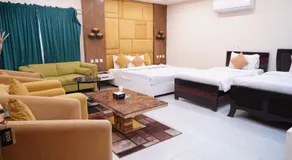 Hotel Avalon Suites - Image 2