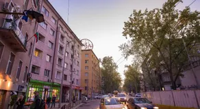 Unique atmosphere with golden standard design - Image 4