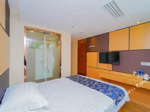 Yayue Hotel (Nanjing East Road Pedestrian Street) - Image 5