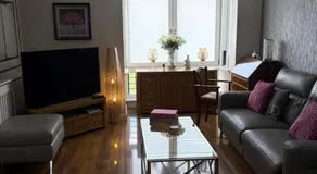 Beautiful House Edinburgh South - Image 2