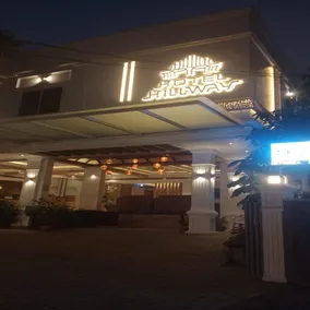 HOTEL HILLWAY - Image 3